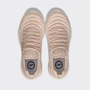 APL Women's TechLoom Wave Ivory / Oat Silk / Melange NEW With Box Size 7